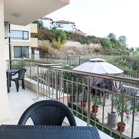 Apartahotel La 4*